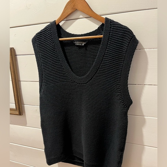 📍BCBGMAXAZRIA Black cotton sleeveless top size M - Picture 7 of 9